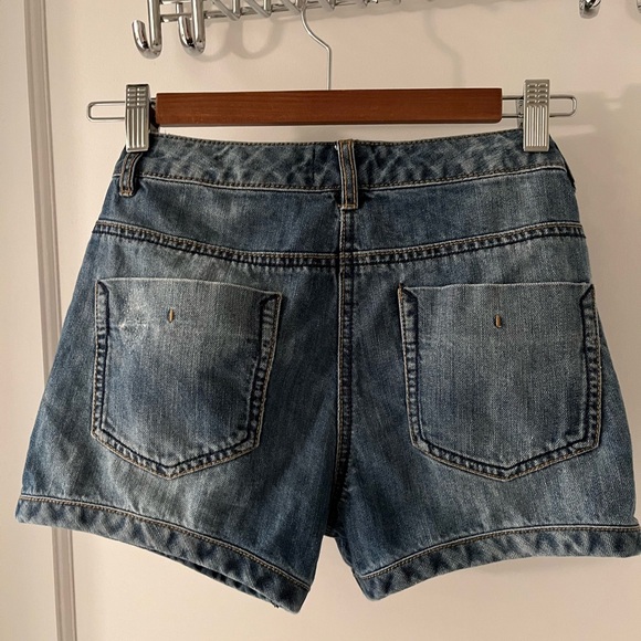 Kids Next UK Girls Jean Shorts with side beading and distress. - Picture 2 of 8